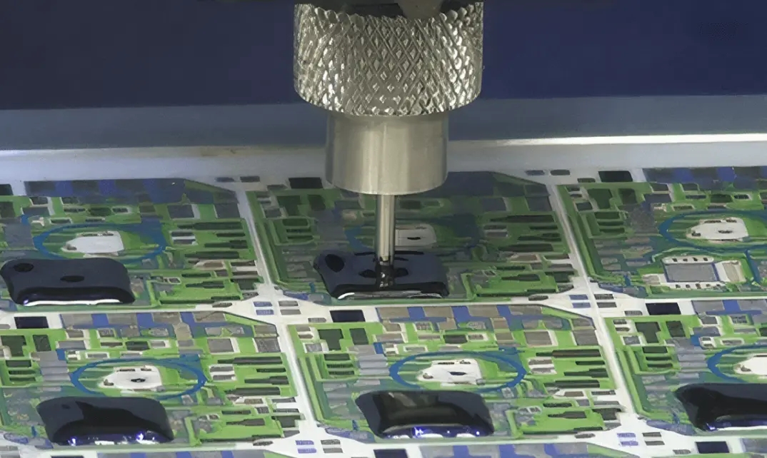 【焊點(diǎn)保護(hù)UV膠】的性能優(yōu)勢(shì)及在應(yīng)用中的必要性？