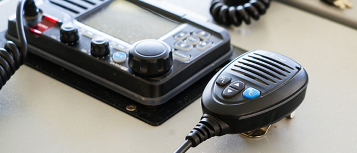 【對講機涂覆三防膠】應(yīng)用的必要性，及如何進行選擇？