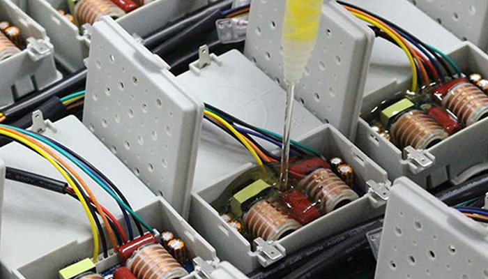 【聚氨酯灌封膠】在應(yīng)用中，影響其抗震動性的因素有哪些？