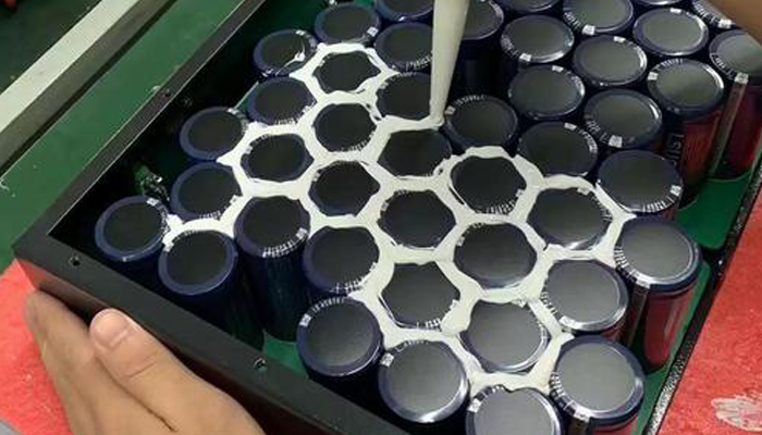 【有機硅粘接膠】是否老化如何判斷?如何規(guī)避處理？